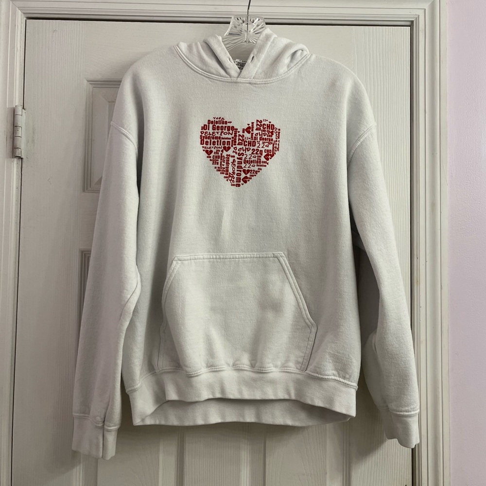 Gildan 22Q Deletion Awareness Pop Art Heart White Sweatshirt DiGeorge Syndrome L